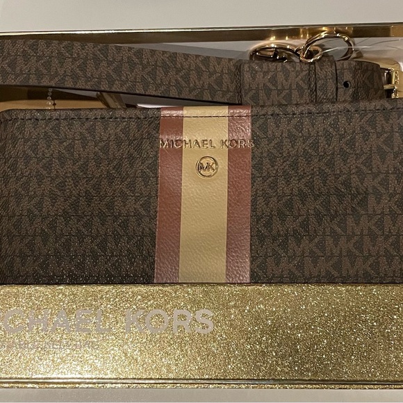 Brand New in box, Michael Kors Adjustable Belt Bag - Picture 2 of 6